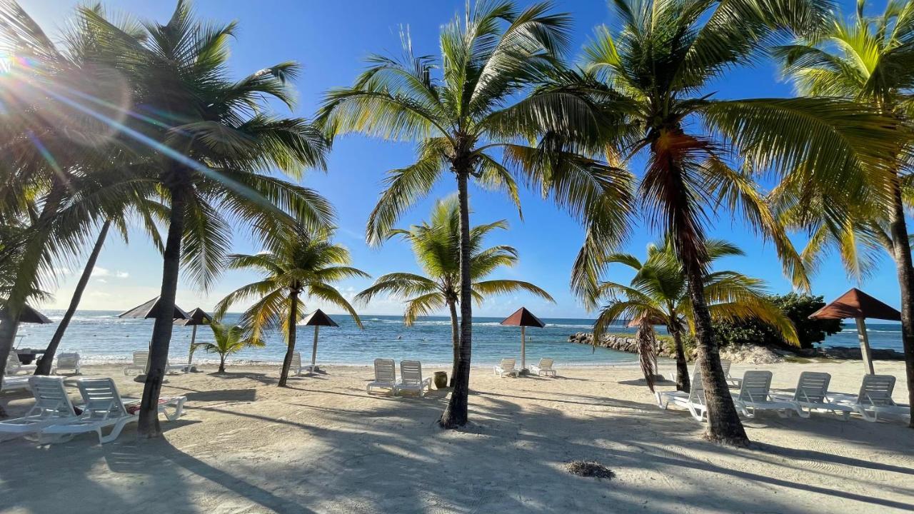 Sur La Plage, Village Vacances Sainte-Anne Экстерьер фото